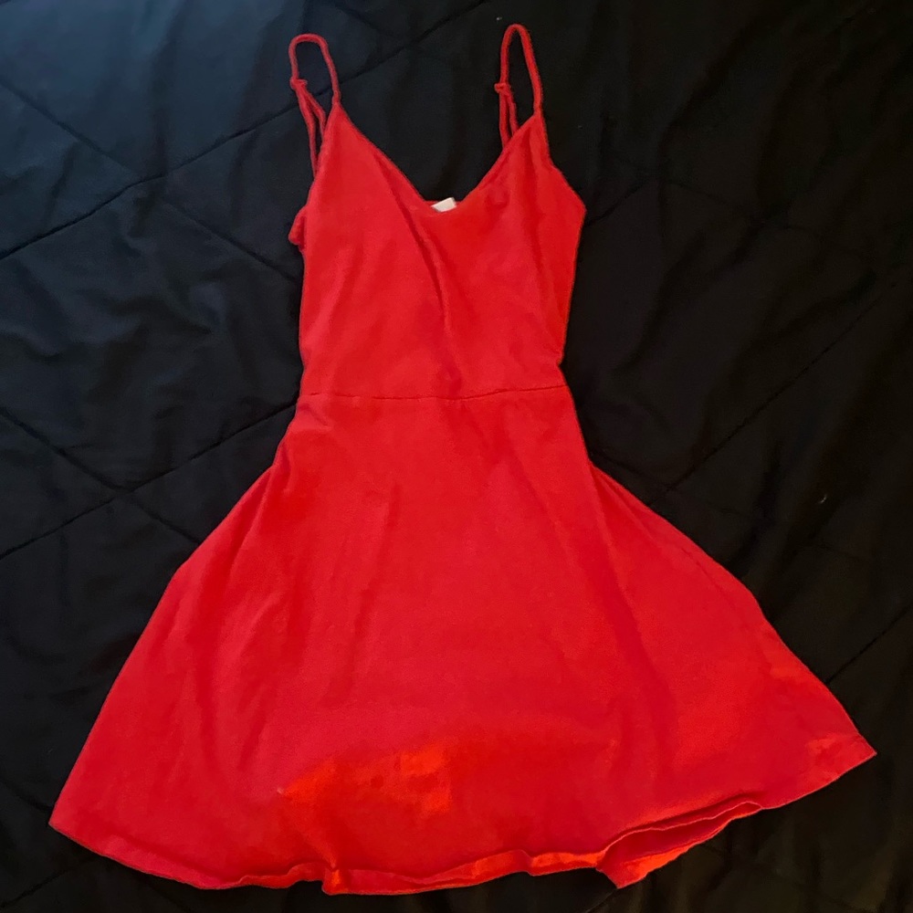 h&m red midi dress